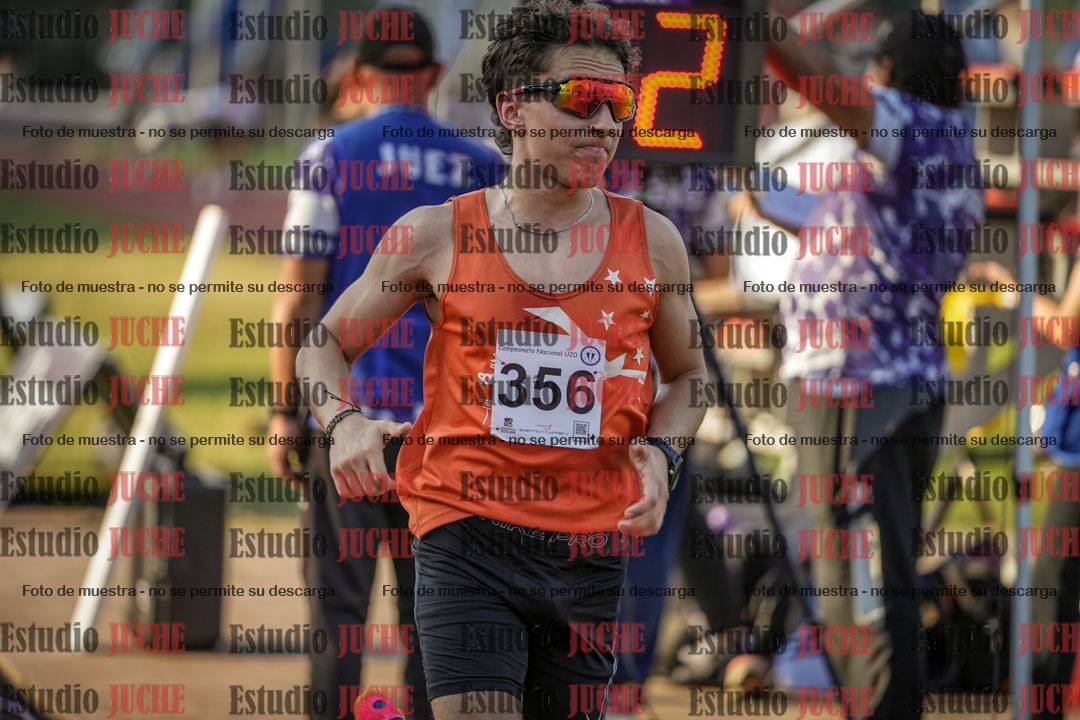 Fotos de los 5000 m llanos de varones