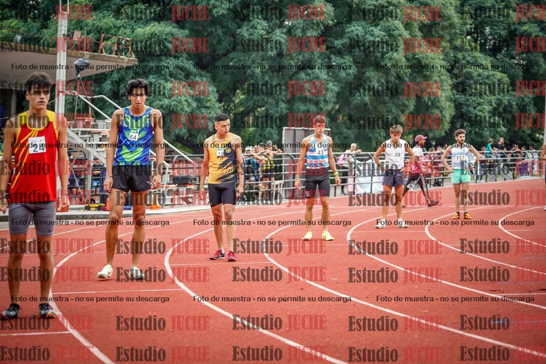 Fotos de los 800 m de varones