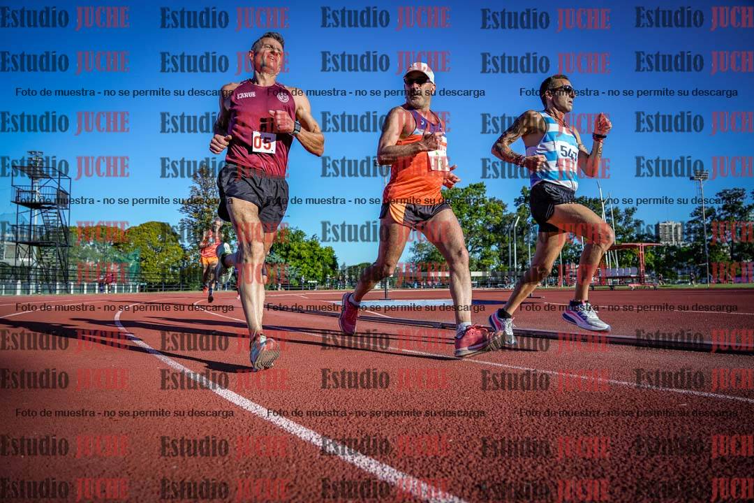 Fotos de los 3000 m llanos de varones