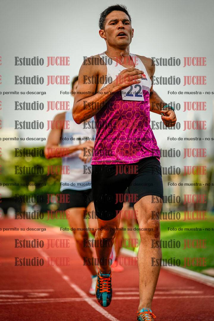 Fotos de los 1500 m llanos de varones