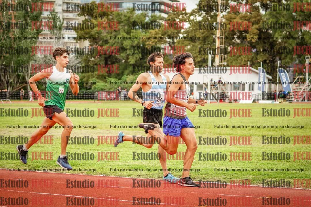 Fotos de los 3000 m llanos de varones