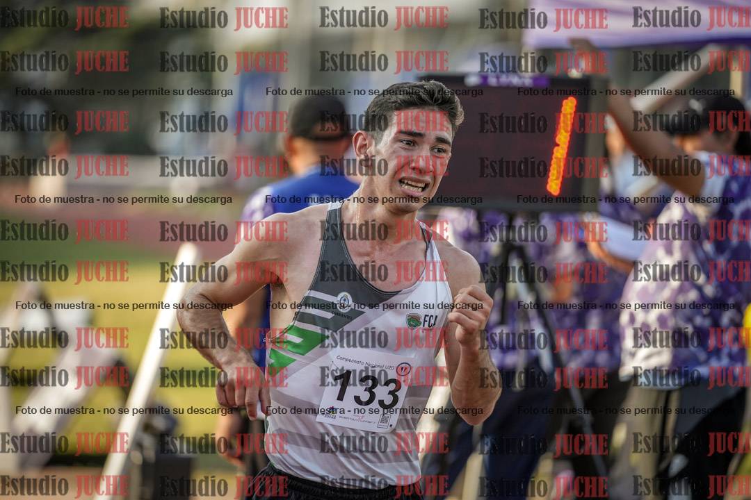 Fotos de los 5000 m llanos de varones