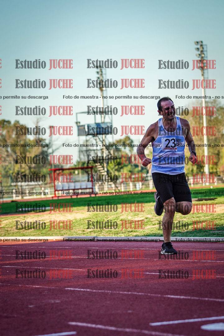 Fotos de los 3000 m llanos de varones