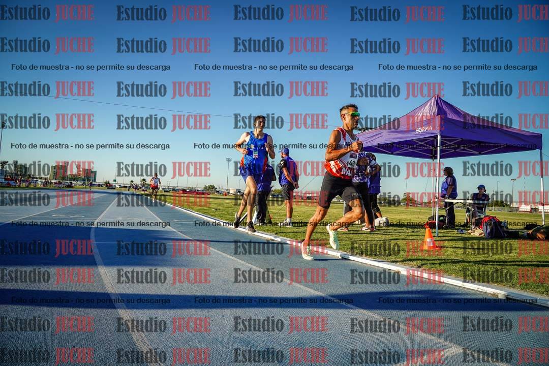 Fotos de los 1500 m llanos de varones