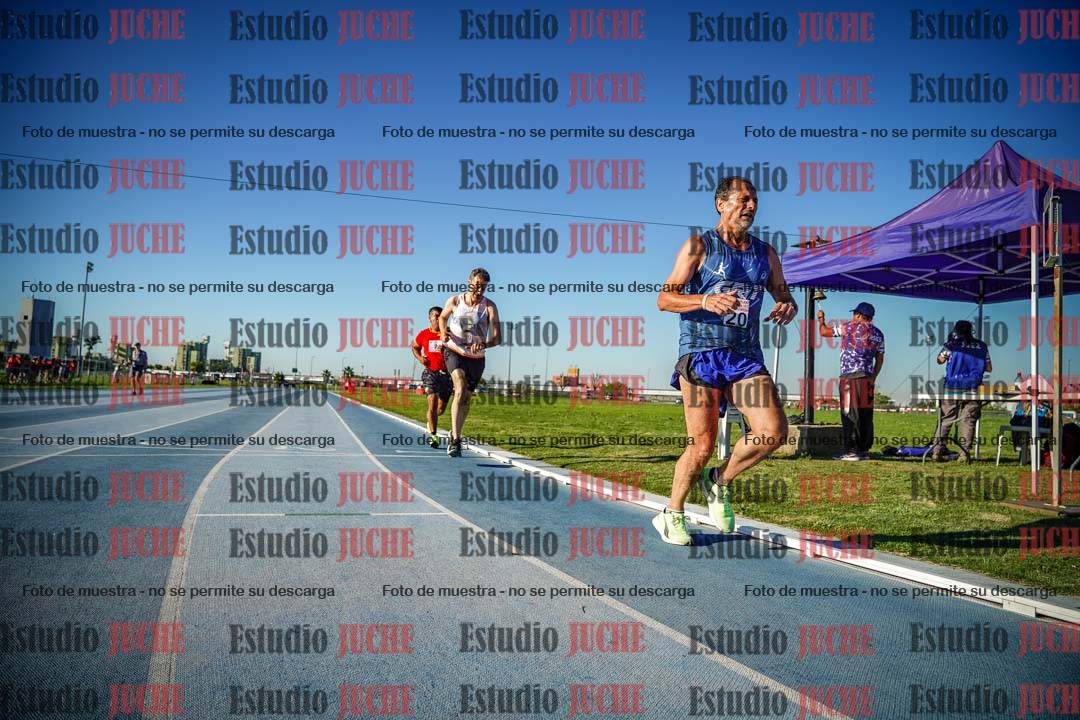 Fotos de los 3000 m llanos de varones