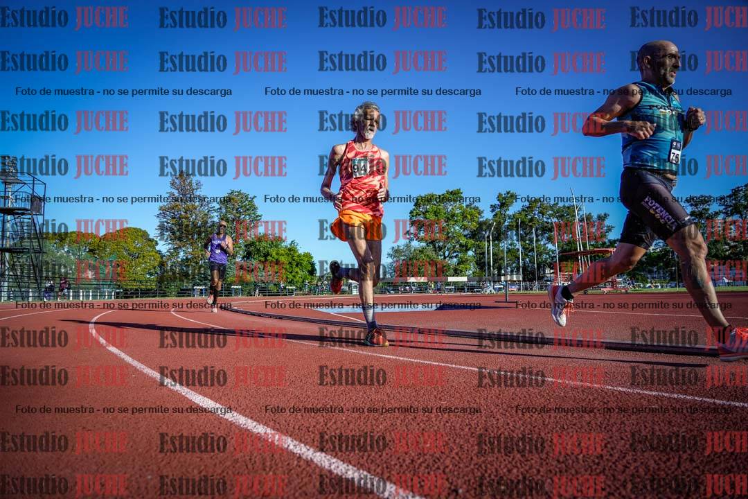 Fotos de los 3000 m llanos de varones