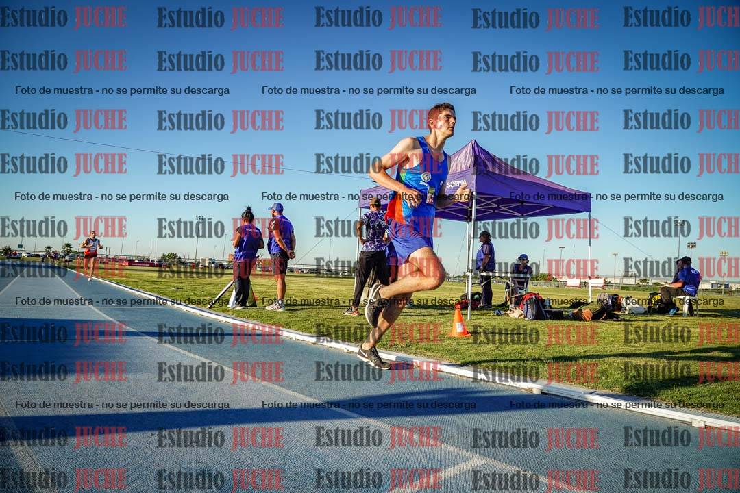 Fotos de los 1500 m llanos de varones