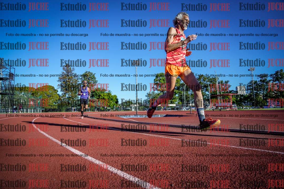 Fotos de los 3000 m llanos de varones
