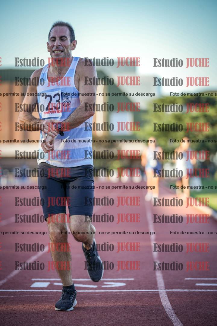 Fotos de los 3000 m llanos de varones