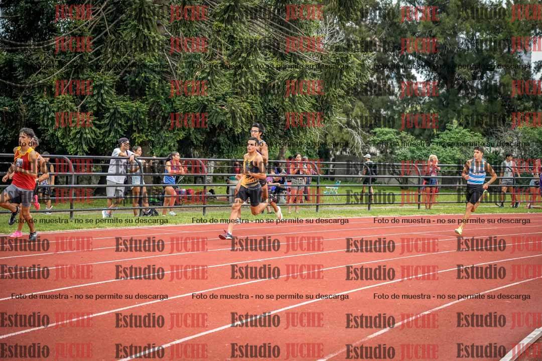 Fotos de los 800 m de varones
