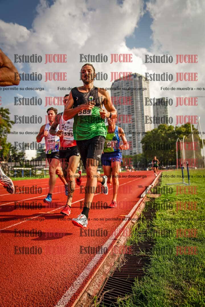 Fotos de los 3000 m llanos de varones