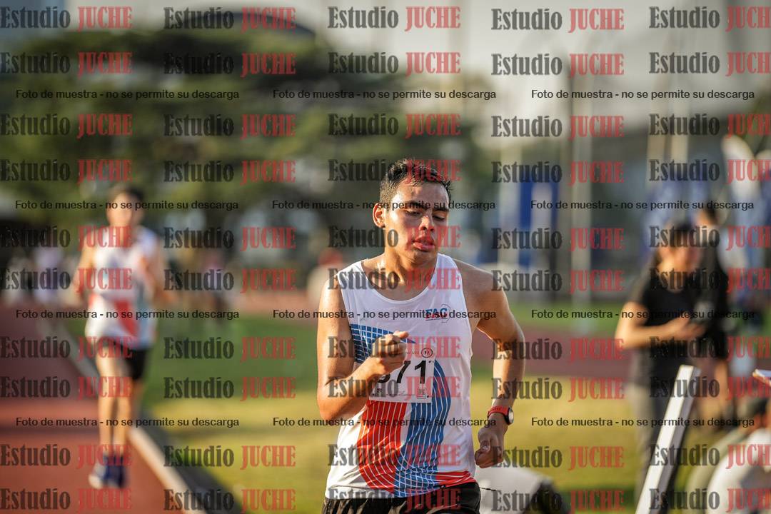 Fotos de los 5000 m llanos de varones