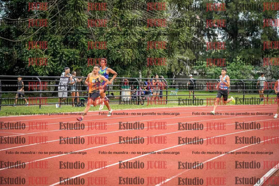 Fotos de los 800 m de varones