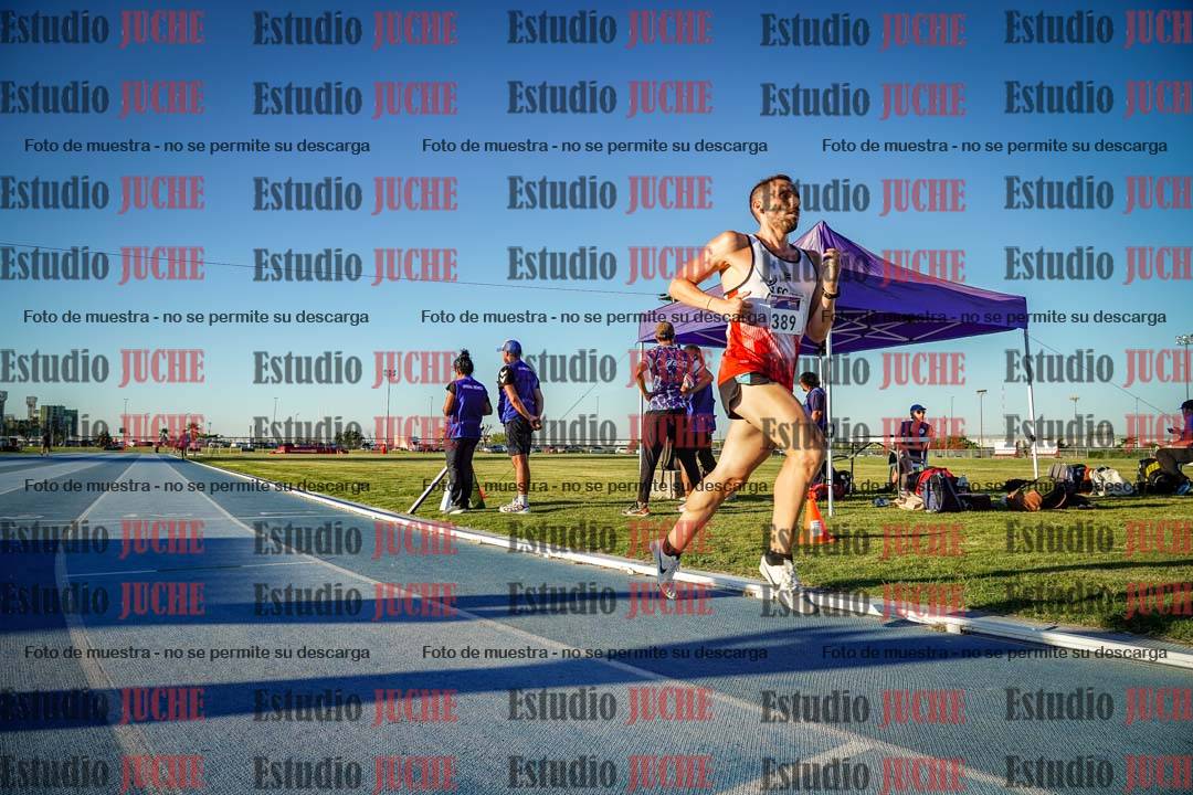 Fotos de los 1500 m llanos de varones