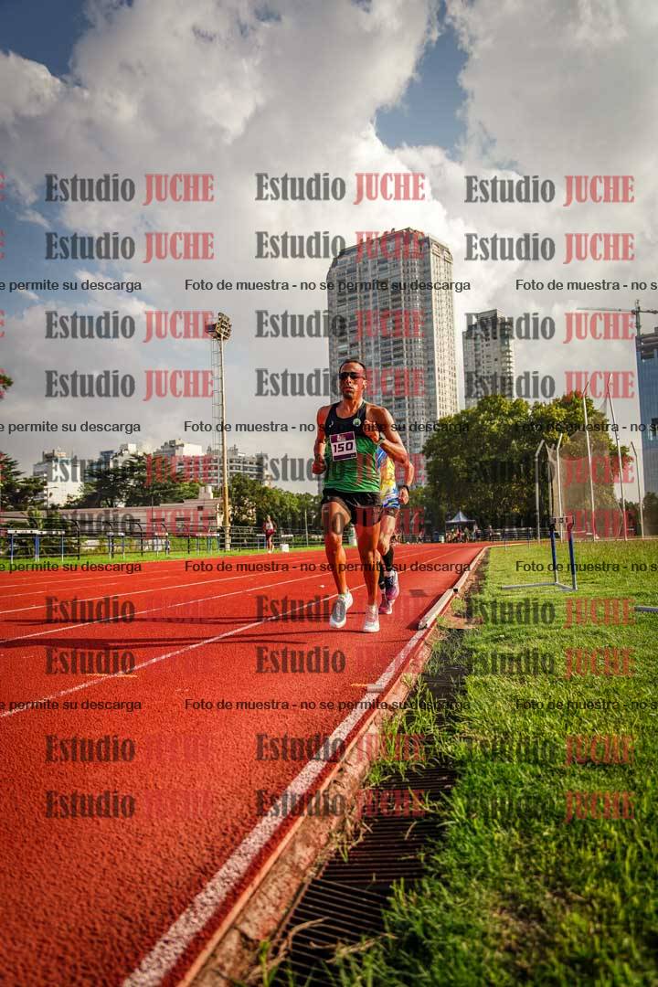 Fotos de los 3000 m llanos de varones