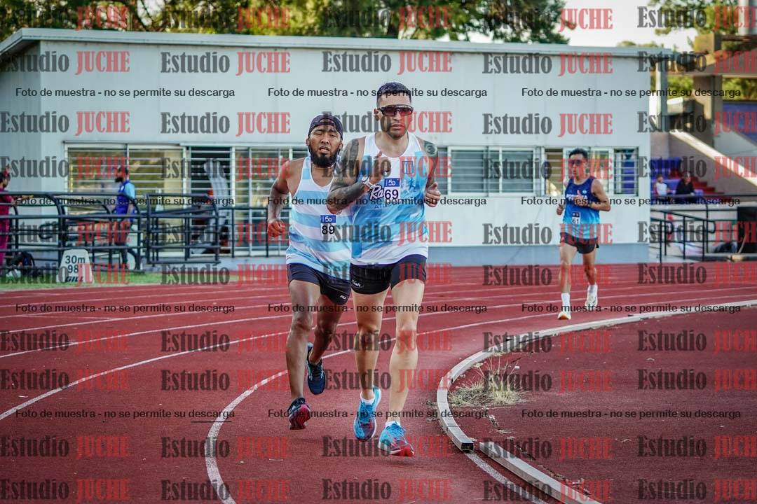 Fotos de los 3000 m llanos de varones