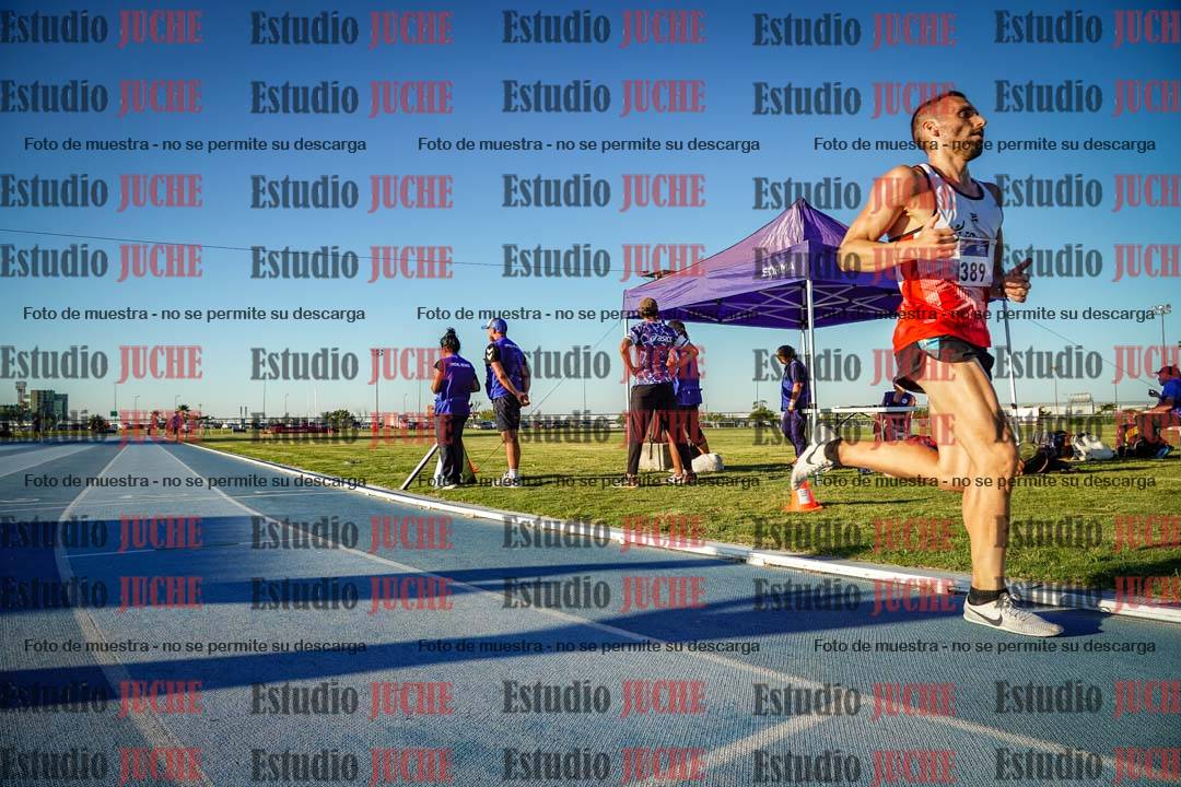Fotos de los 1500 m llanos de varones