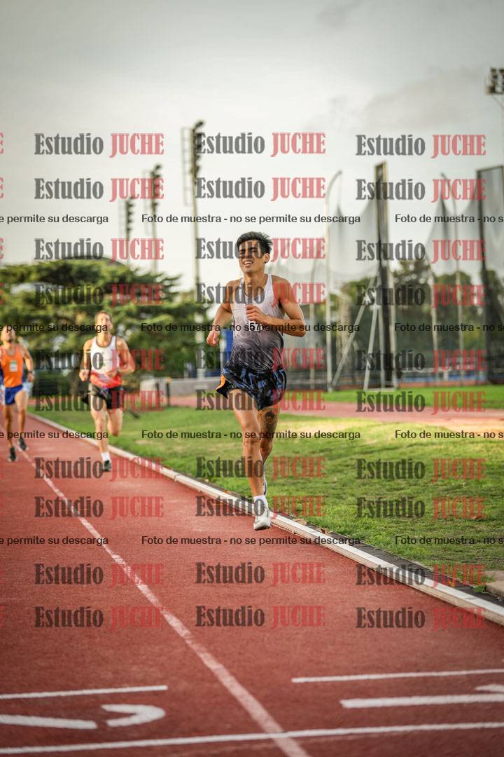 Fotos de los 3000 m llanos de varones