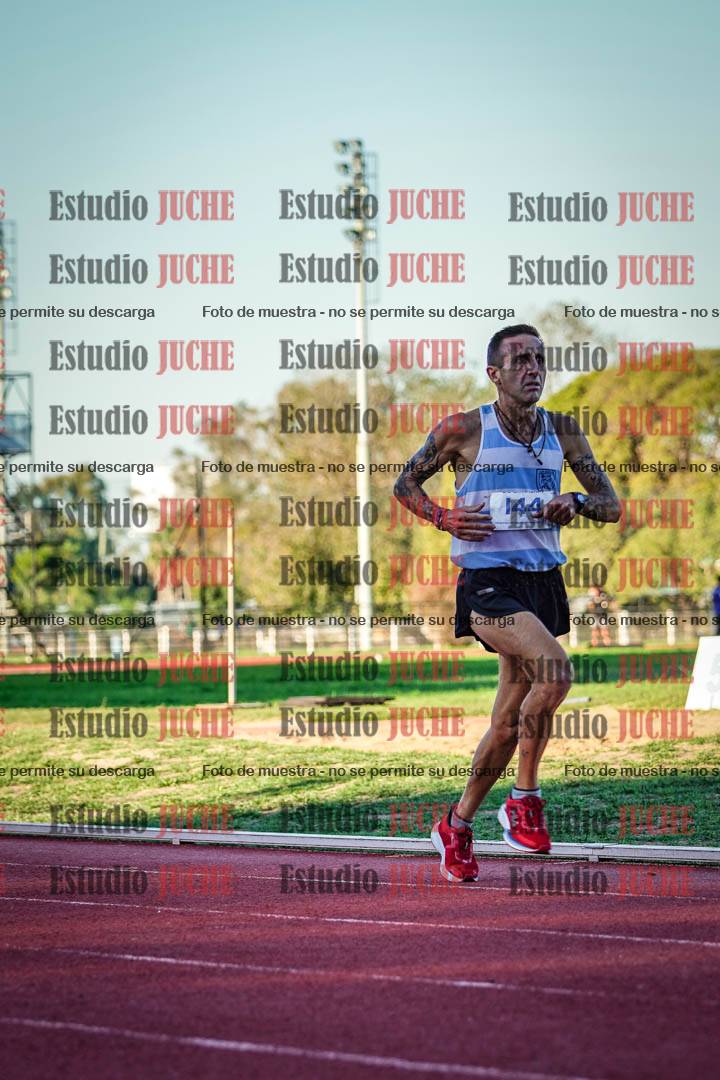 Fotos de los 3000 m llanos de varones