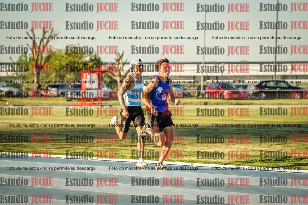 Fotos de los 1500 m llanos de varones