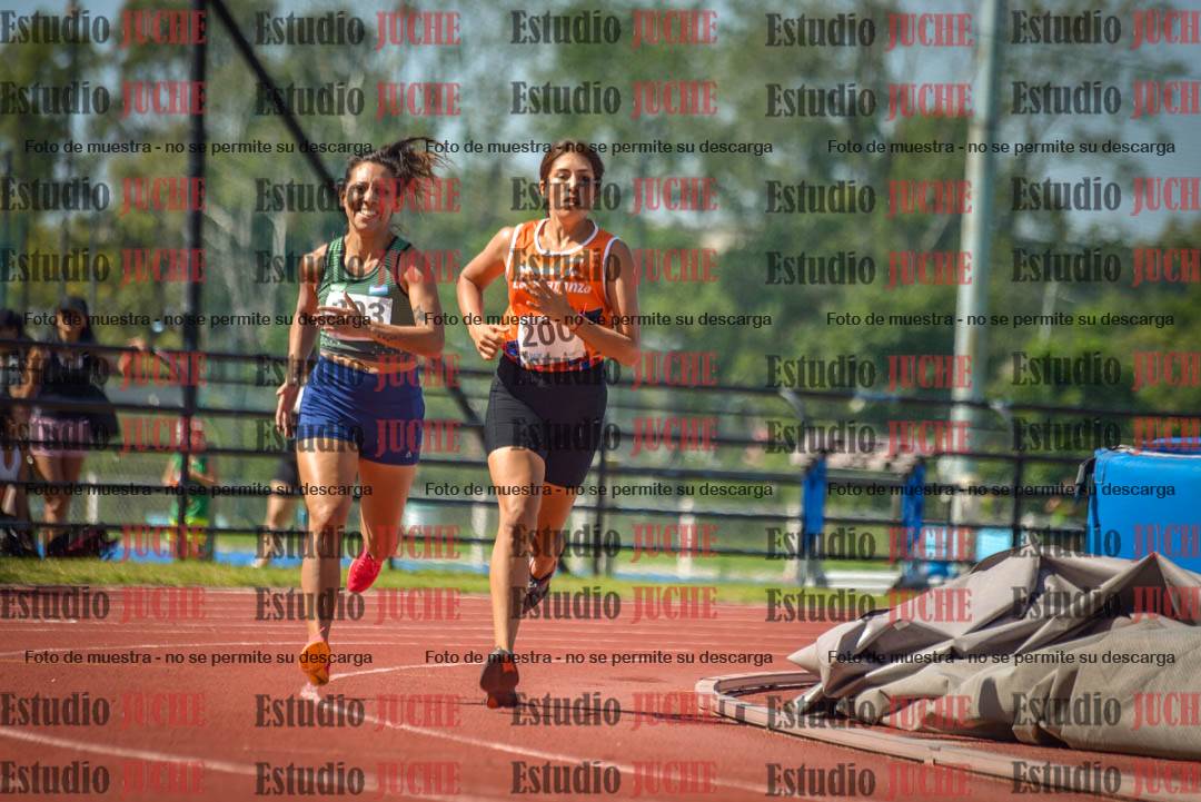 Fotos de los 800 m llanos de mujeres