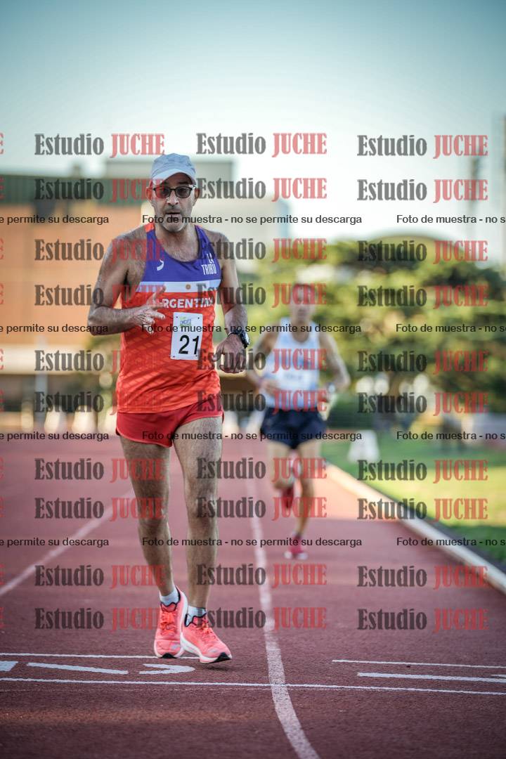Fotos de los 3000 m llanos de varones