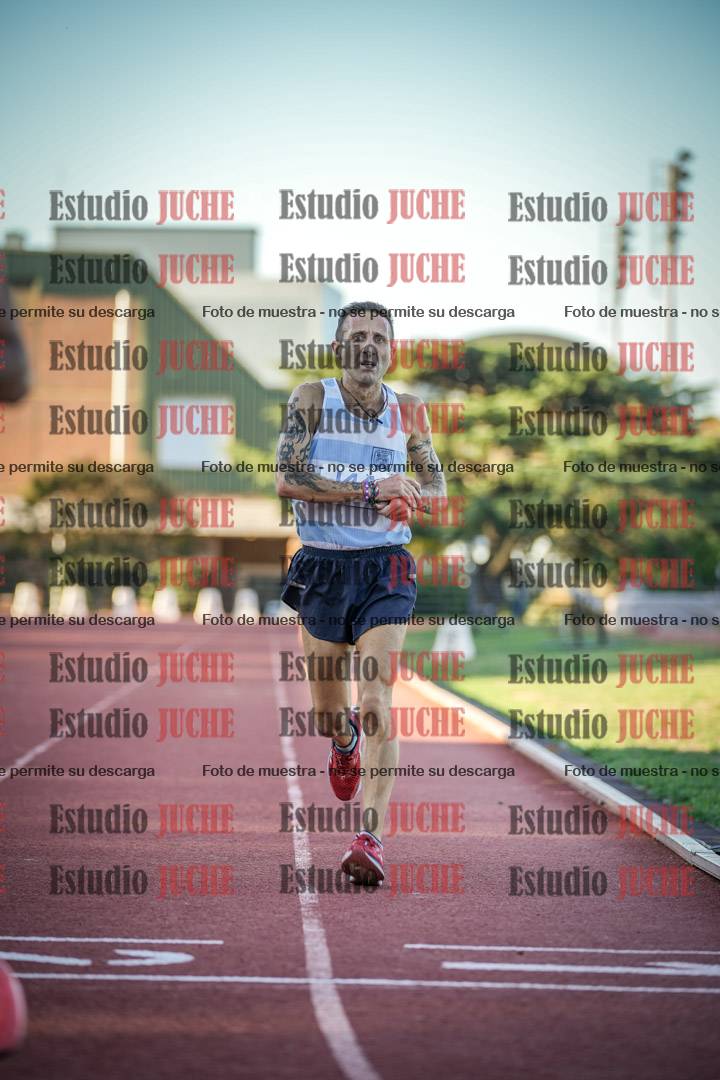 Fotos de los 3000 m llanos de varones