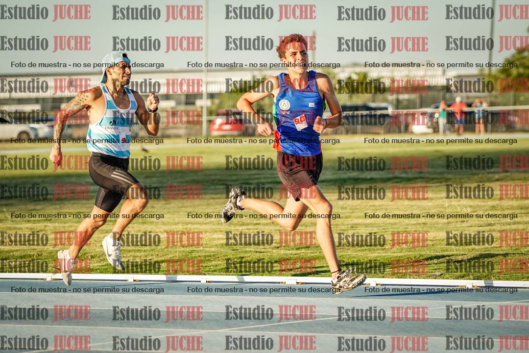 Fotos de los 1500 m llanos de varones