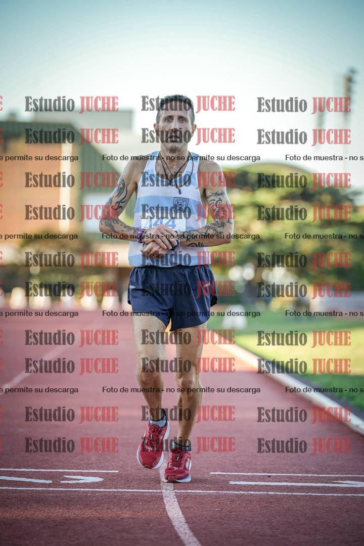 Fotos de los 3000 m llanos de varones