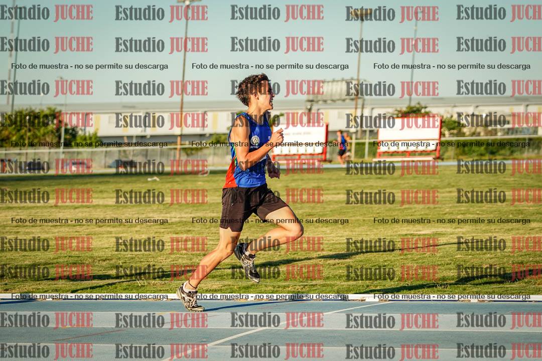 Fotos de los 1500 m llanos de varones