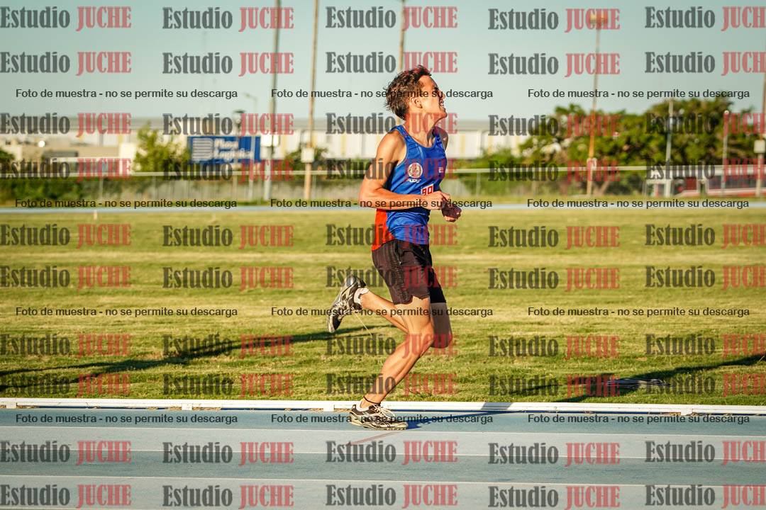 Fotos de los 1500 m llanos de varones