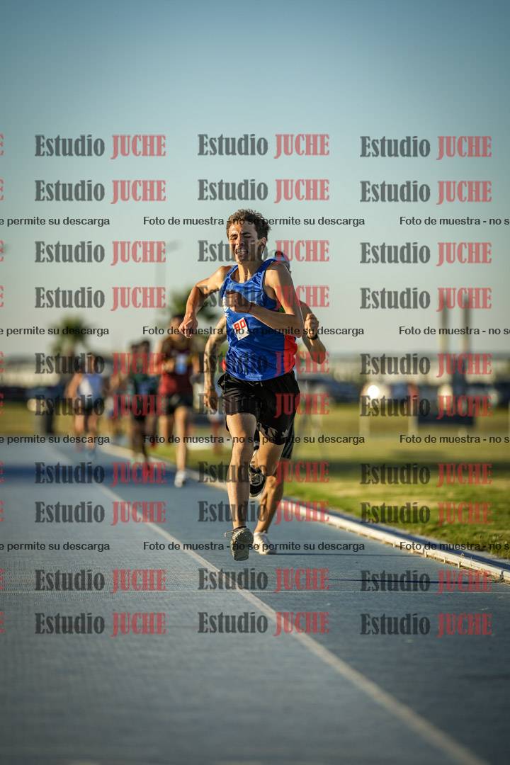 Fotos de los 1500 m llanos de varones