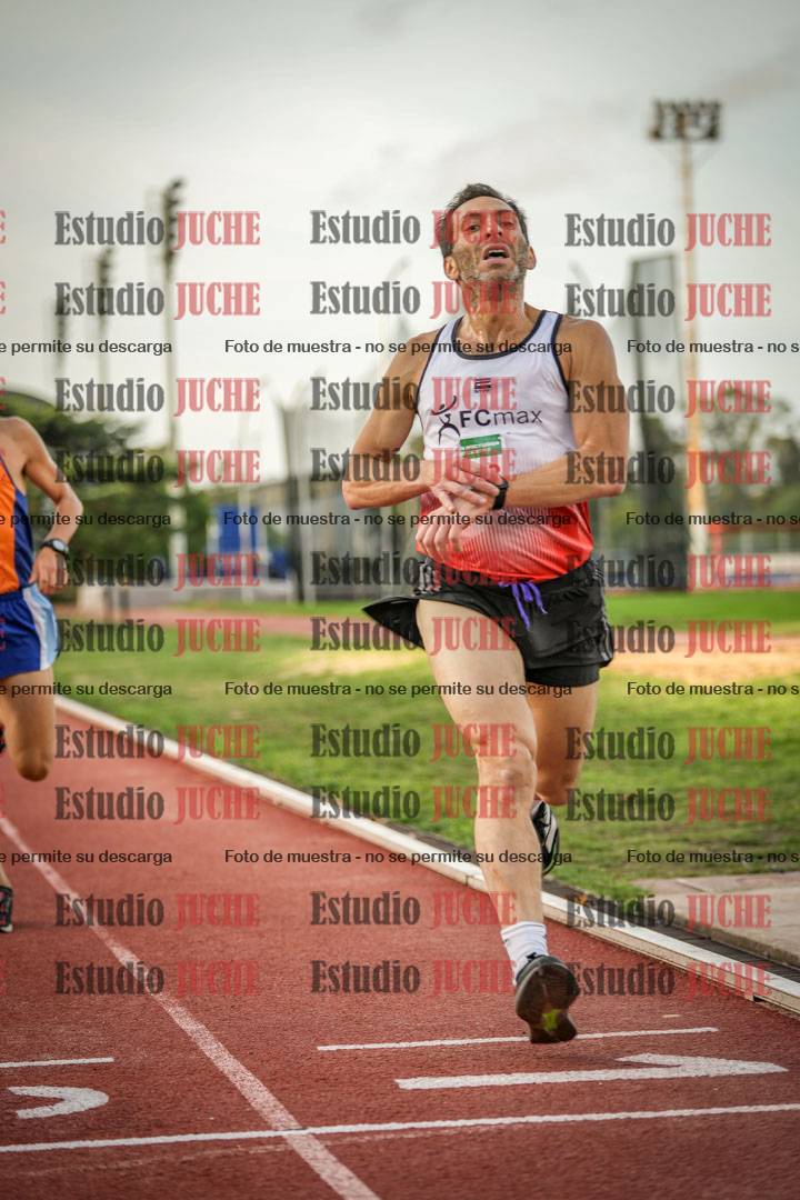 Fotos de los 3000 m llanos de varones