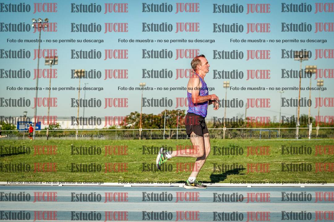 Fotos de los 3000 m llanos de varones
