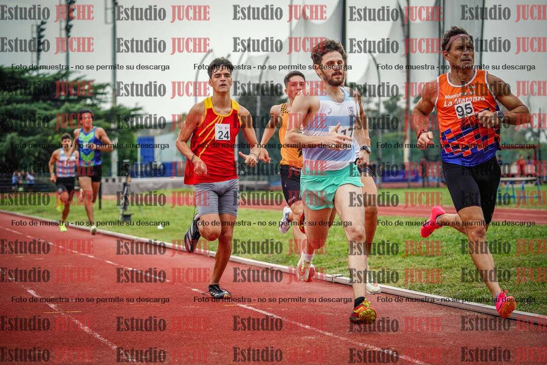 Fotos de los 800 m de varones