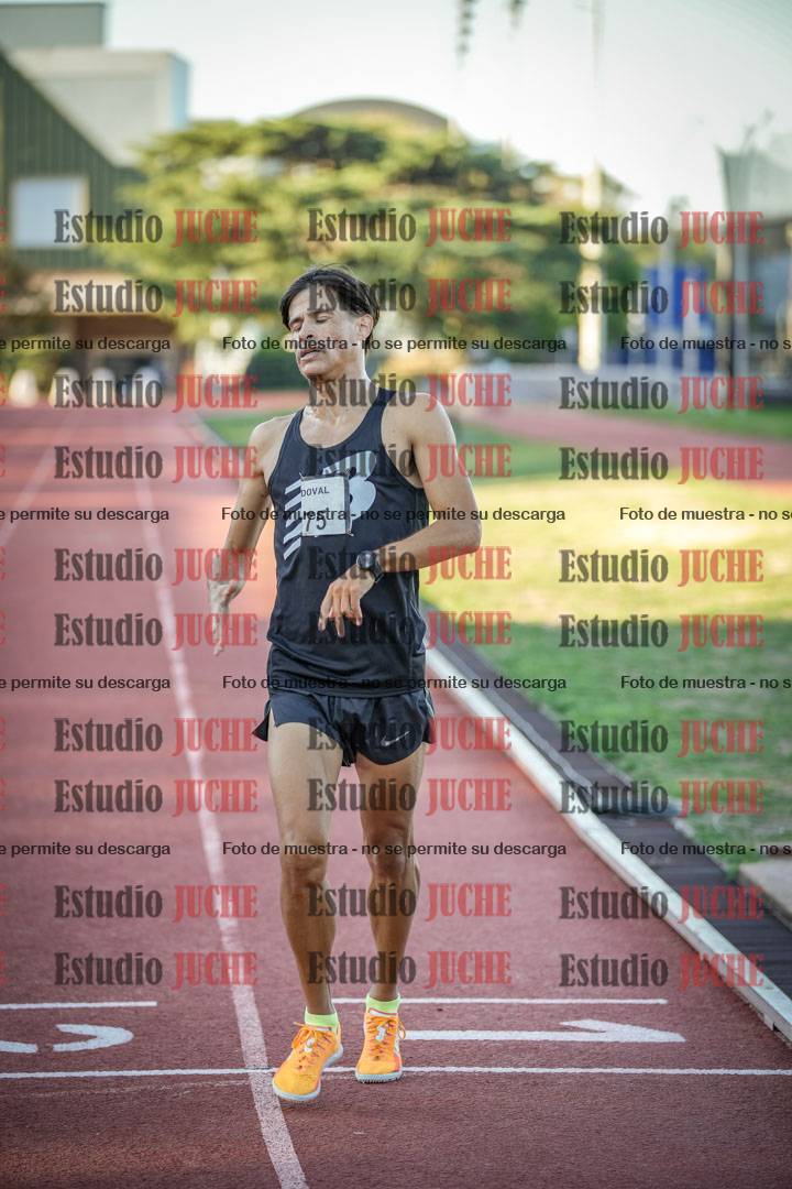 Fotos de los 3000 m llanos de varones