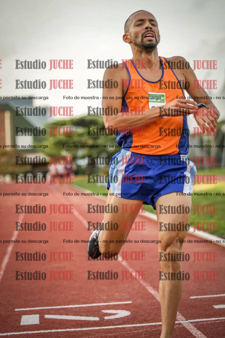 Fotos de los 3000 m llanos de varones