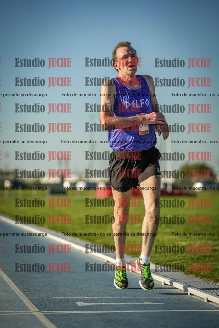 Fotos de los 3000 m llanos de varones