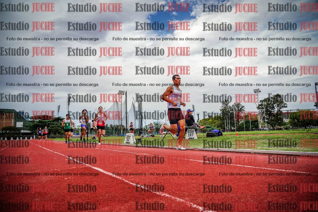 Fotos de los 3000 m llanos de varones
