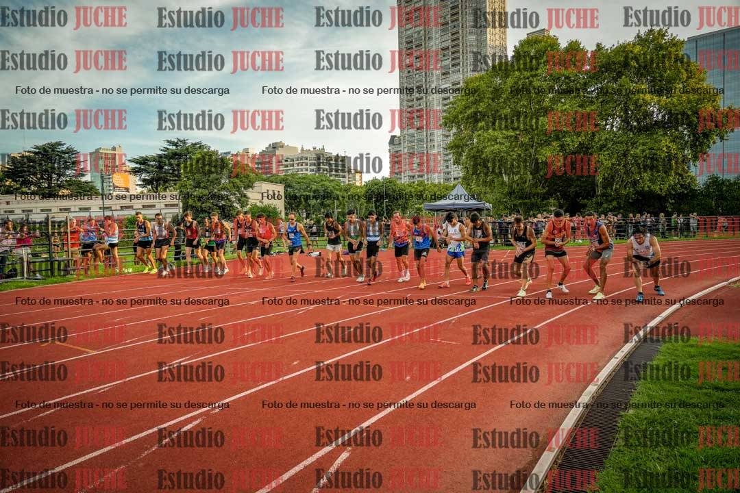 Fotos de los 1500 m llanos de varones