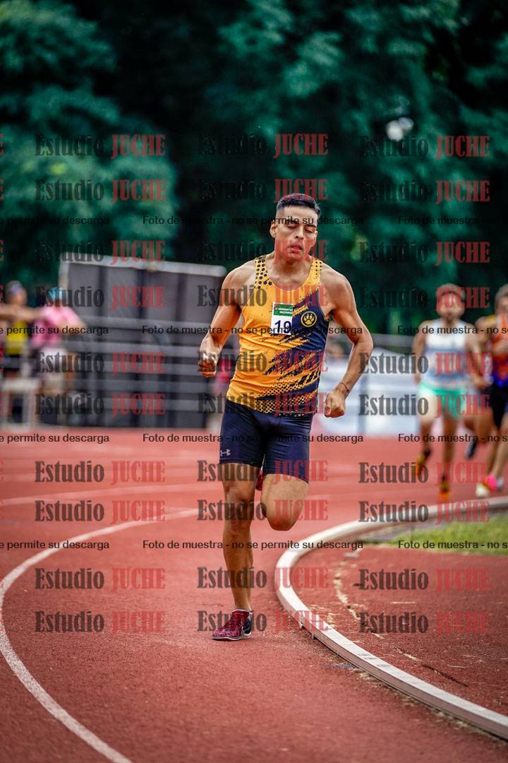 Fotos de los 800 m de varones
