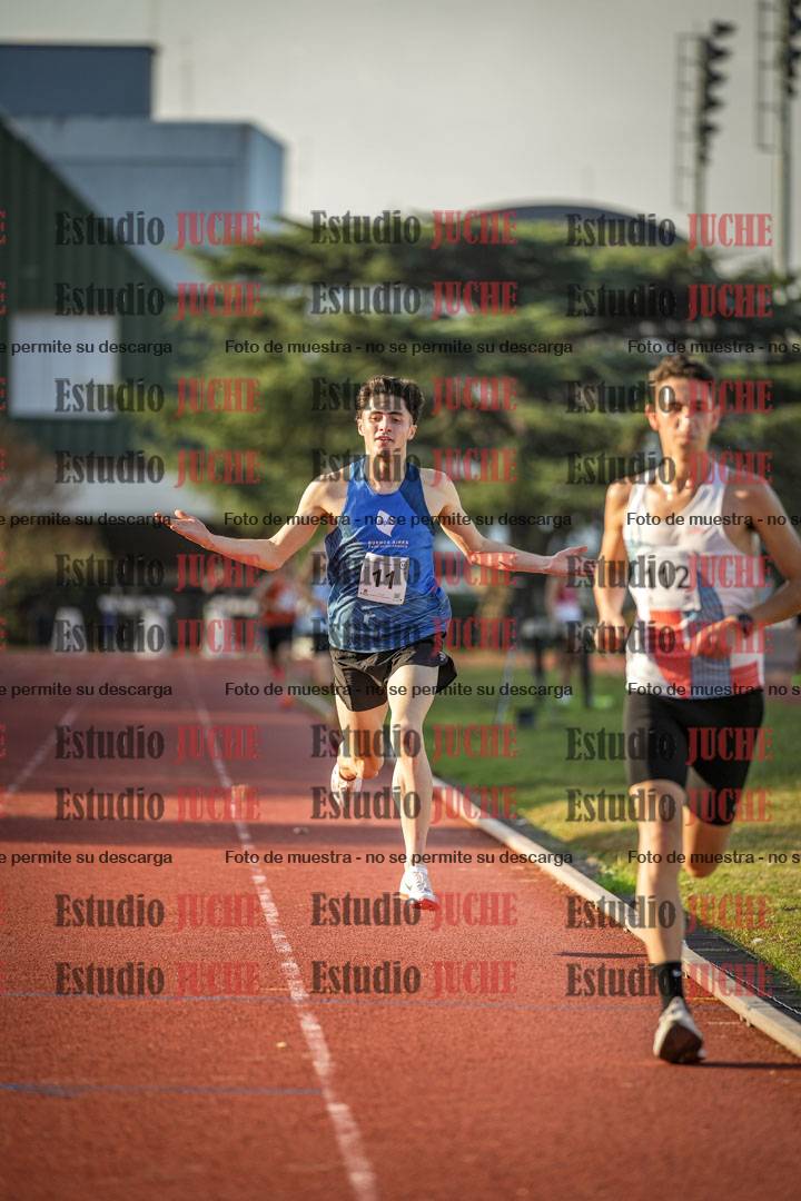 Fotos de los 5000 m llanos de varones
