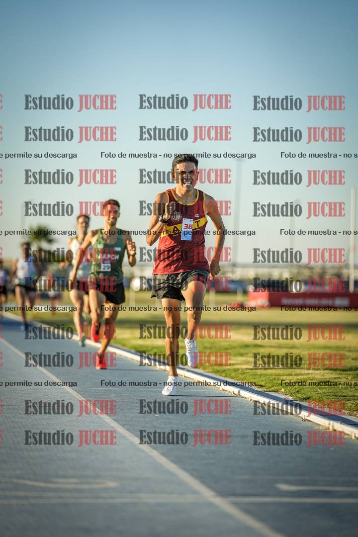 Fotos de los 1500 m llanos de varones