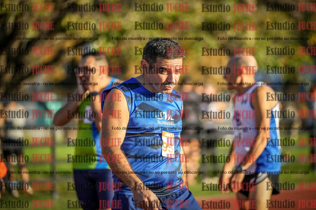 Fotos de los 3000 m llanos de varones