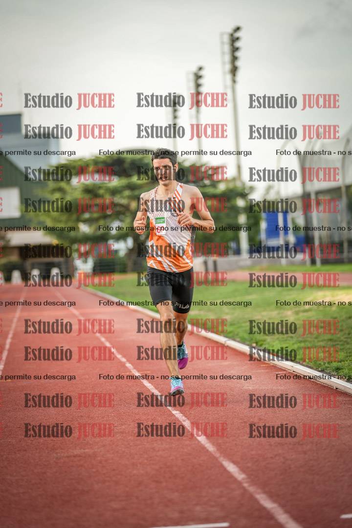 Fotos de los 3000 m llanos de varones