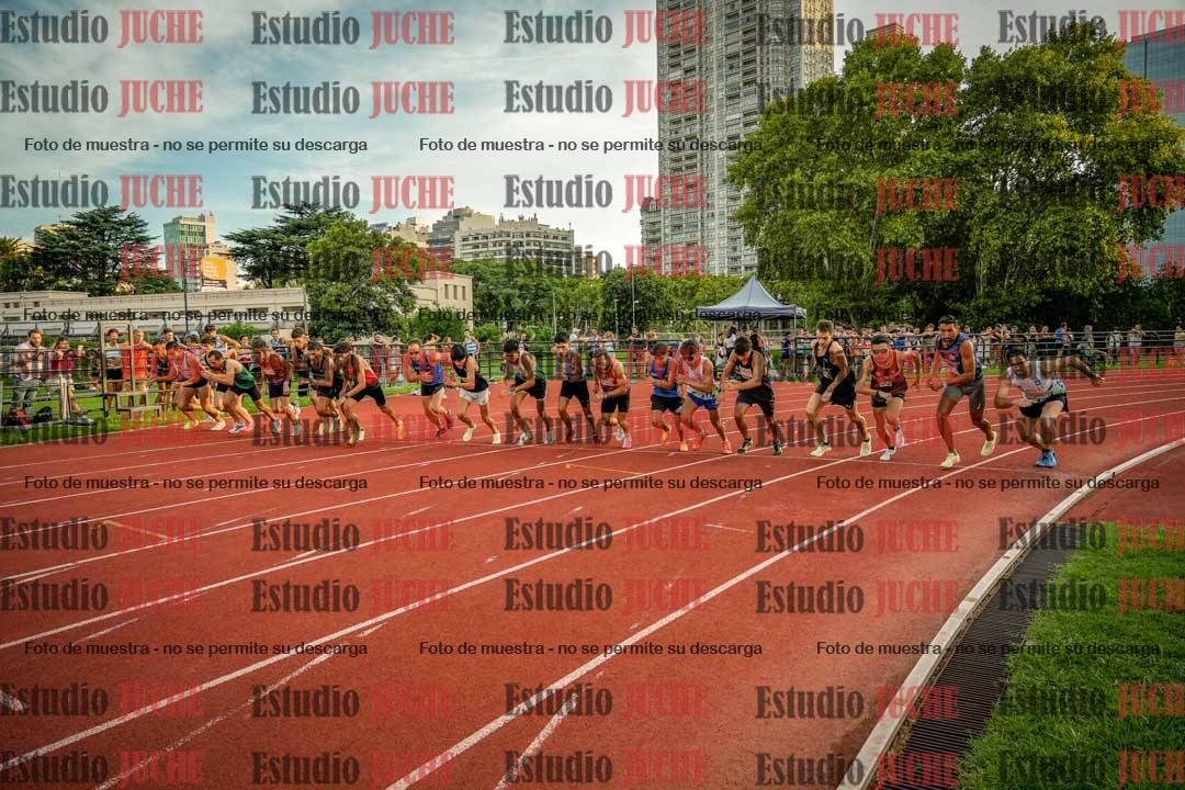 Fotos de los 1500 m llanos de varones