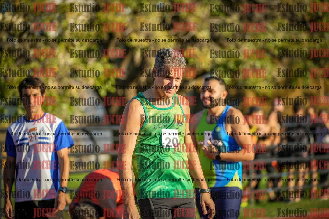 Fotos de los 3000 m llanos de varones