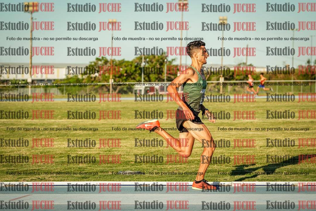 Fotos de los 1500 m llanos de varones