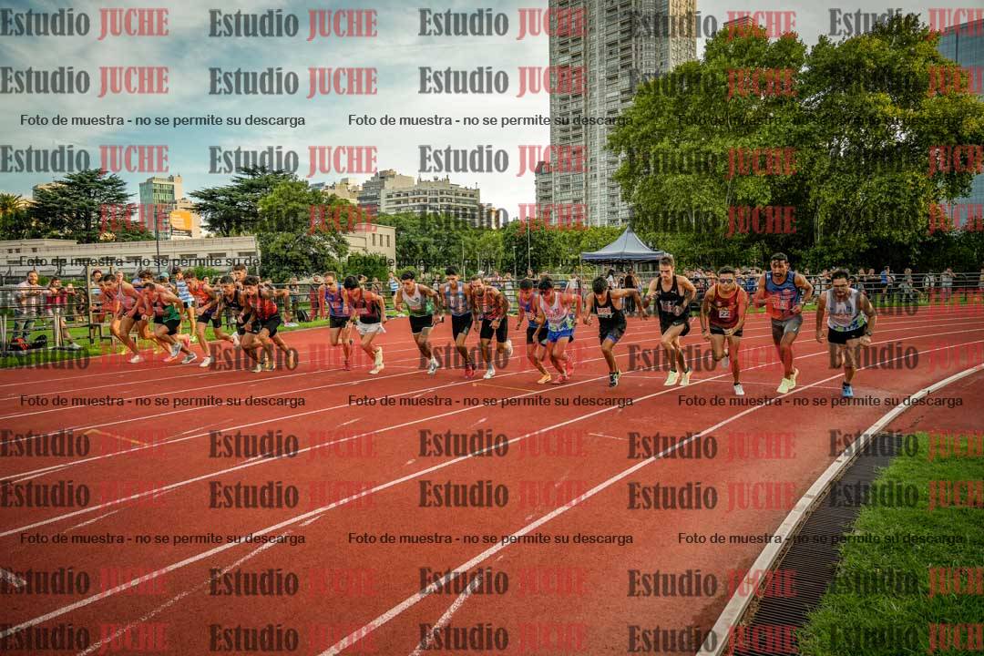 Fotos de los 1500 m llanos de varones