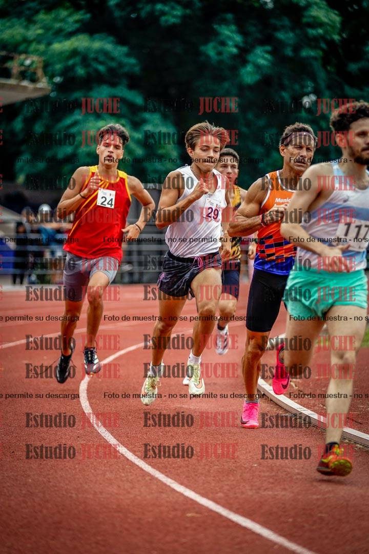Fotos de los 800 m de varones